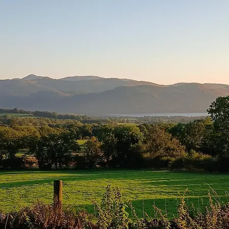 펜션 Emilys Nook Ireby, Budget With Fell Views